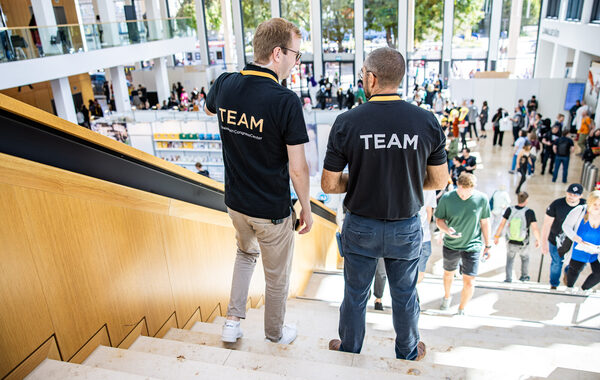 RMCC Team im Foyer