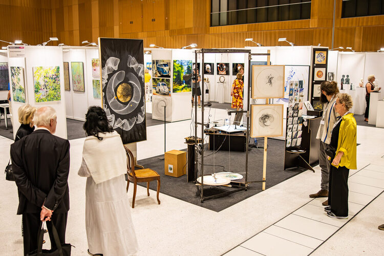 ARTe Kunstmesse 2023 im RMCC Wiesbaden
