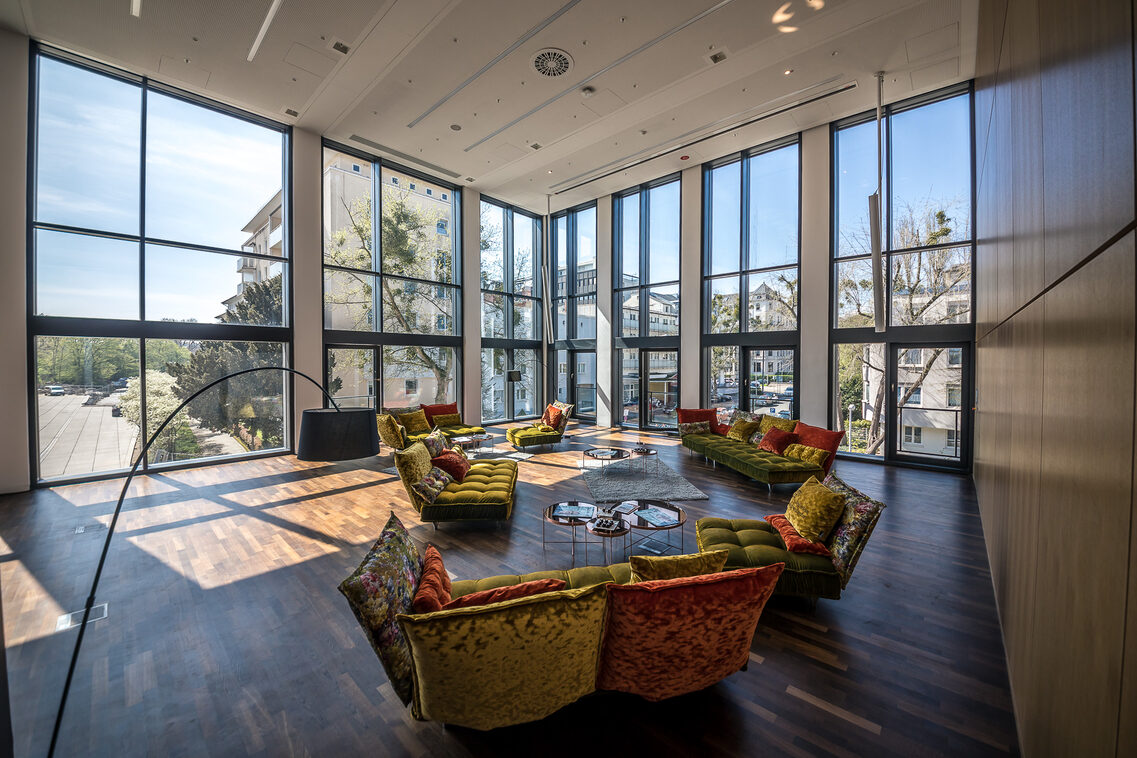 Sitzecke im In Forum 1.1 im RMCC