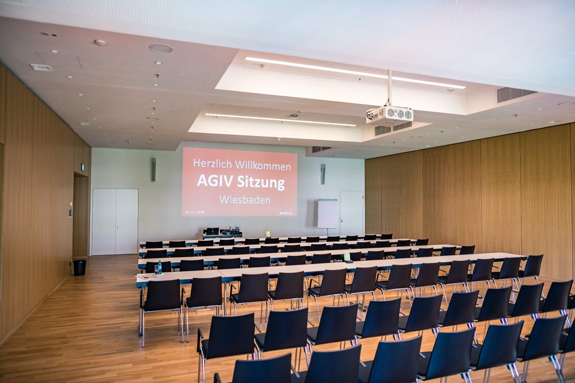 Forum 2 Parlamentarisch-Reihe