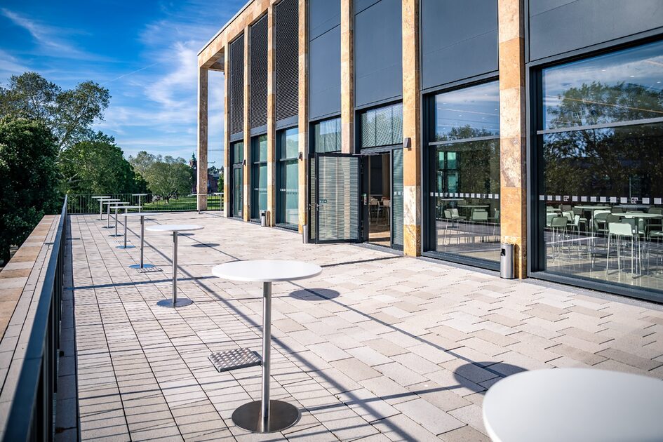 Roof terrace bar tables