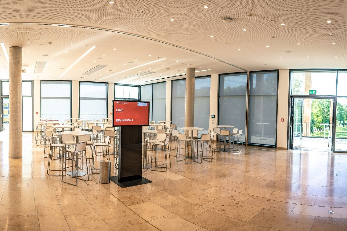 Studio Terrasse 2.1 offen Bistro