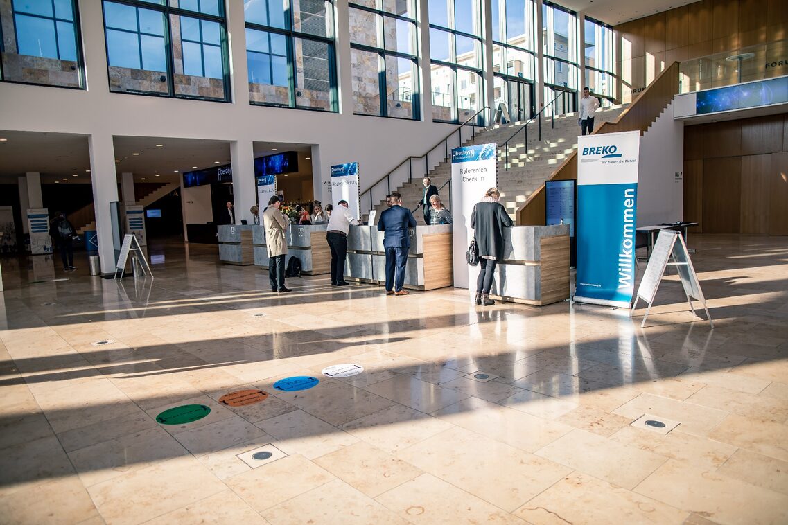 Foyer Zentral Registrierung