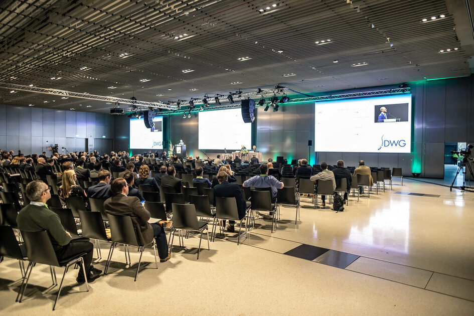 Halle Süd Reihenbestuhlung