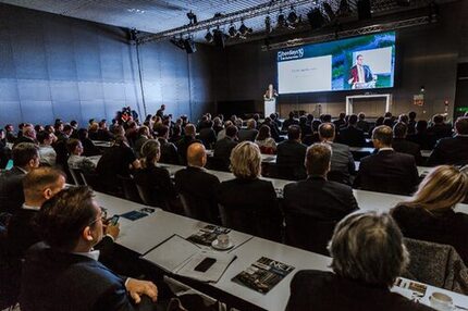 Halle Süd Parlamentarisch