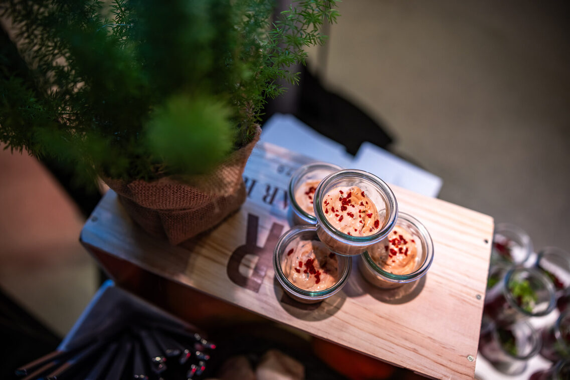 سلطة في برطمان