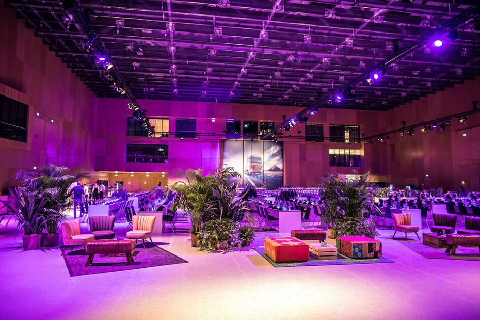 RMCC Wiesbaden'de Daimler Kamyon Konferansı