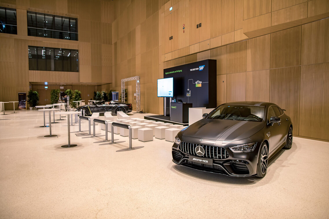 Автомобили в RMCC