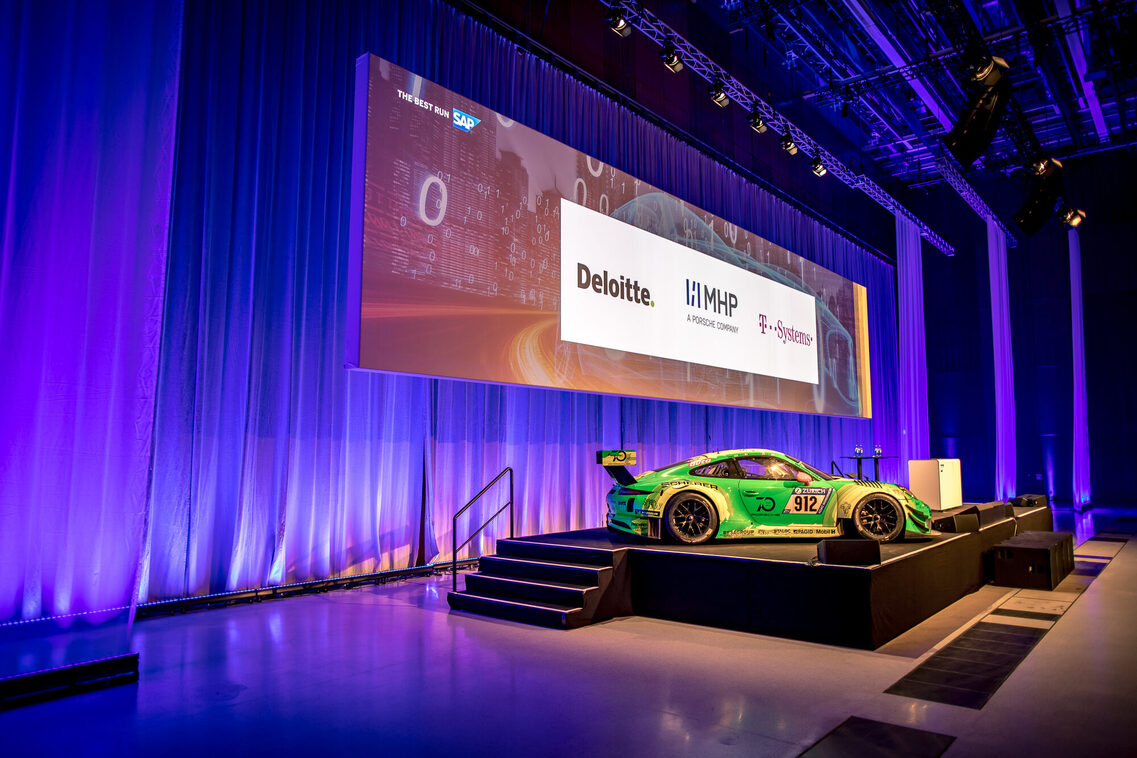 Автомобили в RMCC