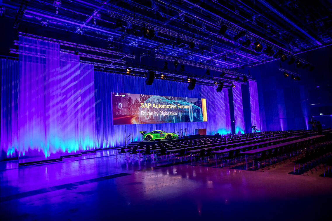 Автомобили в RMCC