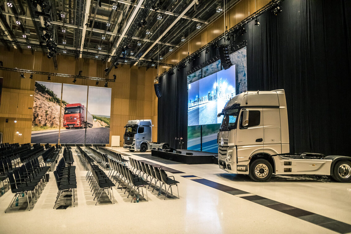 Автомобили в RMCC