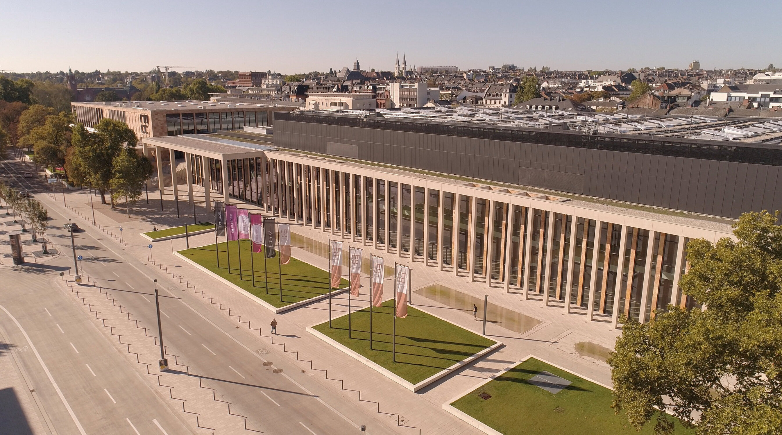 Imagevideo - RheinMain CongressCenter Wiesbaden mit Veranstaltungsbeispielen